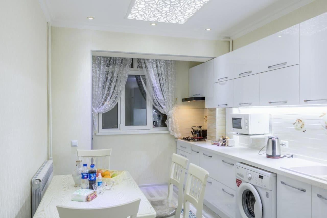 Metro Aybek Center Of Tashkent Comfort 1 Bedroom And Hall Екстер'єр фото