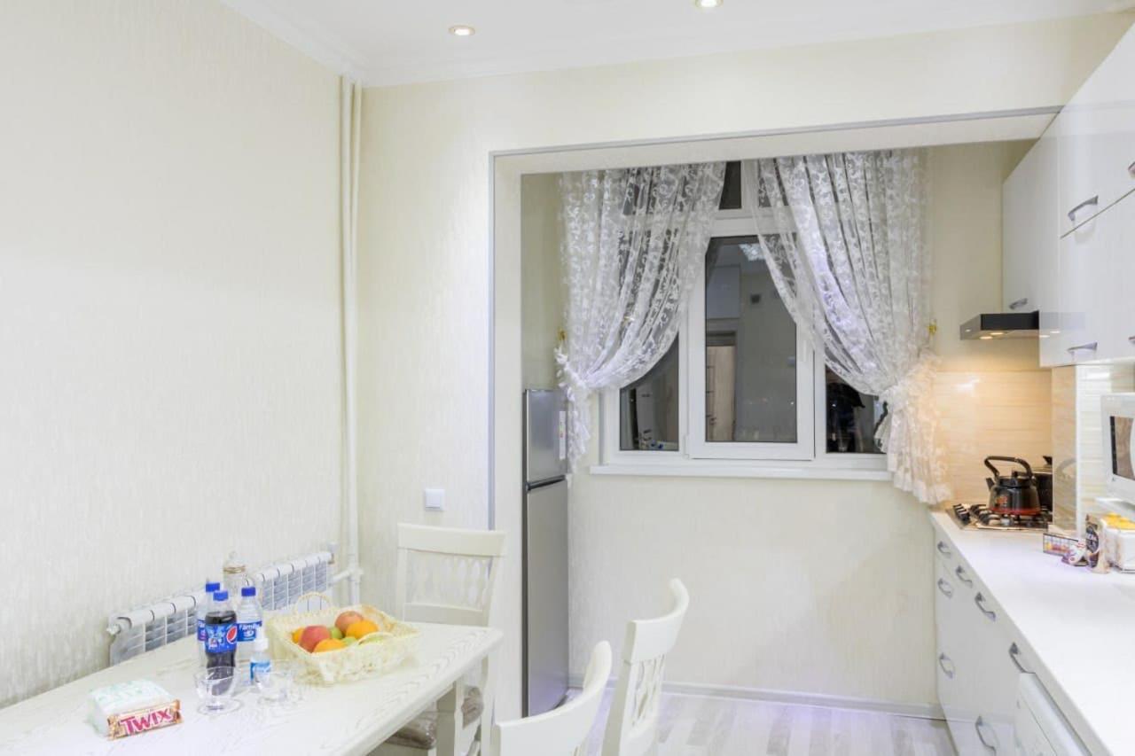 Metro Aybek Center Of Tashkent Comfort 1 Bedroom And Hall Екстер'єр фото